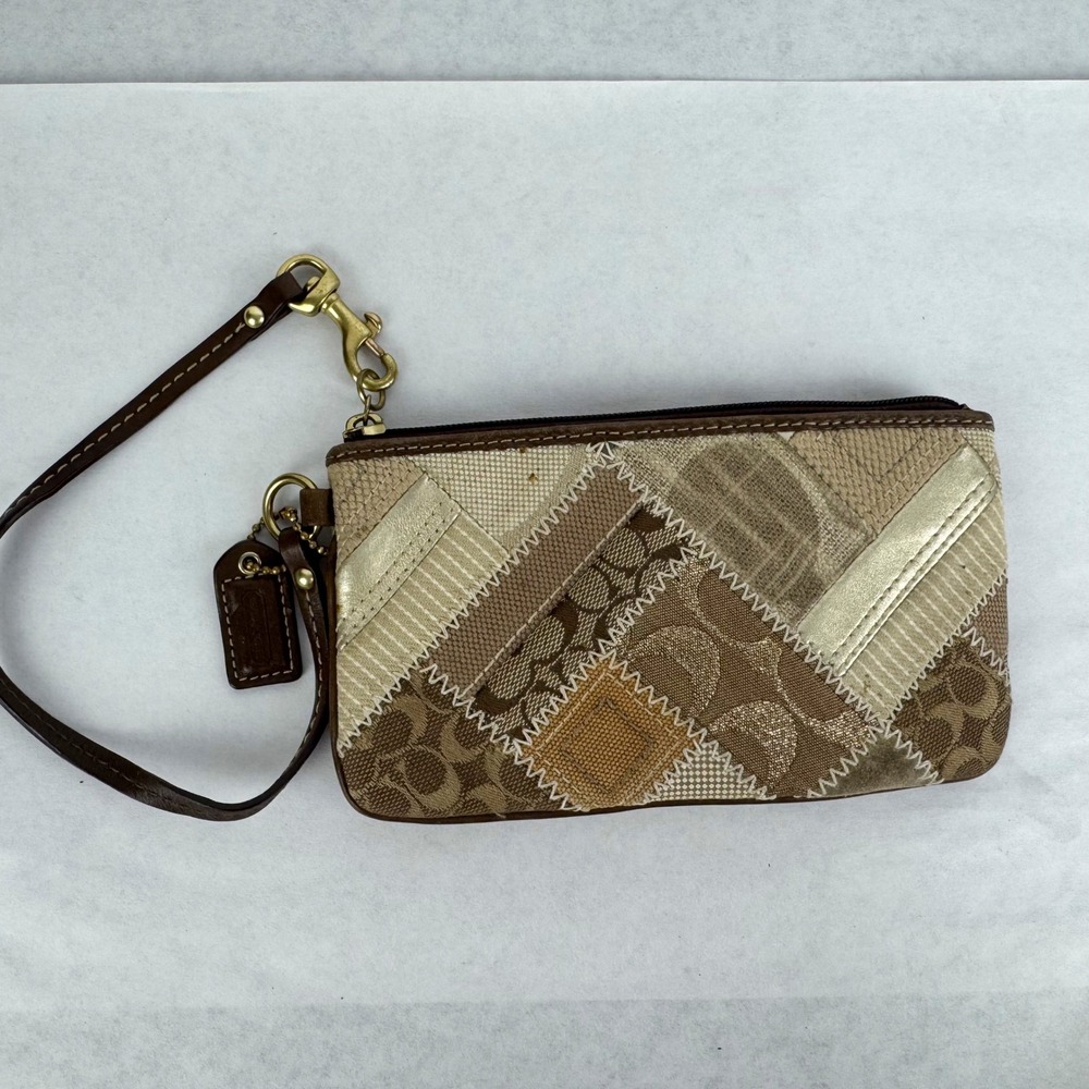 Coach Patchwork Signature C Wristlet Tan Brown Gold Metallic Boho Bag - Picture 2 of 5
